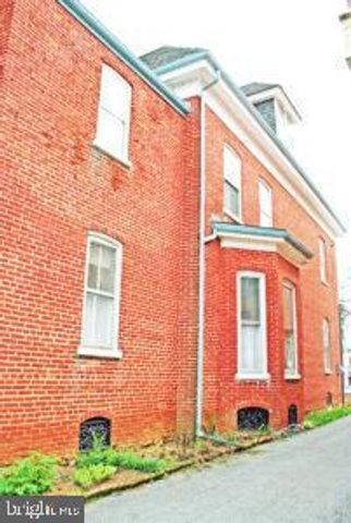 2689 OLD PHILADELPHIA PIKE, Bird In Hand, PA 17505