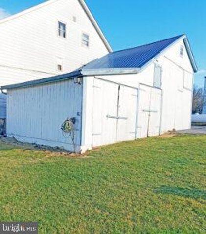 2689 OLD PHILADELPHIA PIKE, Bird In Hand, PA 17505