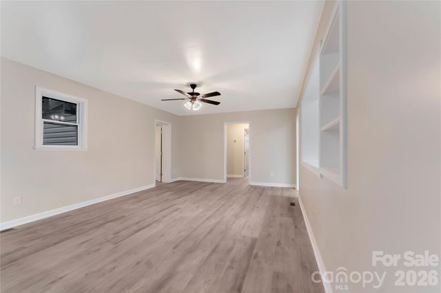 109 N Belvedere Avenue, Gastonia, NC 28054