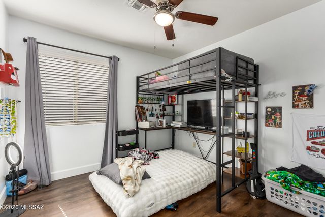 39425 S Cinch Strap Place, Tucson, AZ 85739