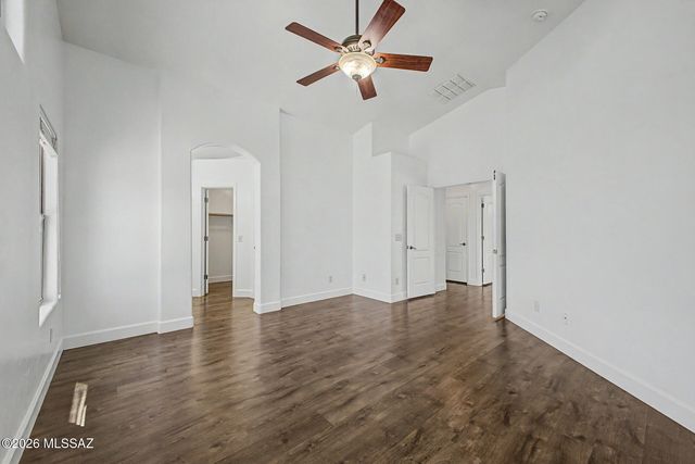 39425 S Cinch Strap Place, Tucson, AZ 85739