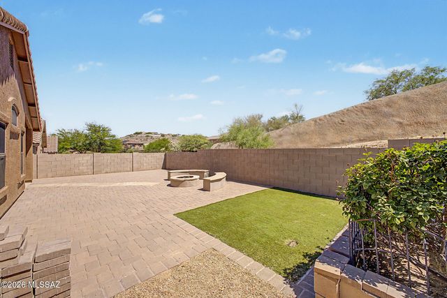 39425 S Cinch Strap Place, Tucson, AZ 85739