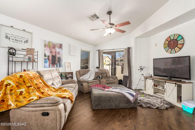 39425 S Cinch Strap Place, Tucson, AZ 85739