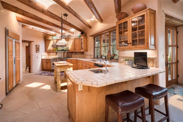 26 Picacho Peak, Santa Fe, NM 87506