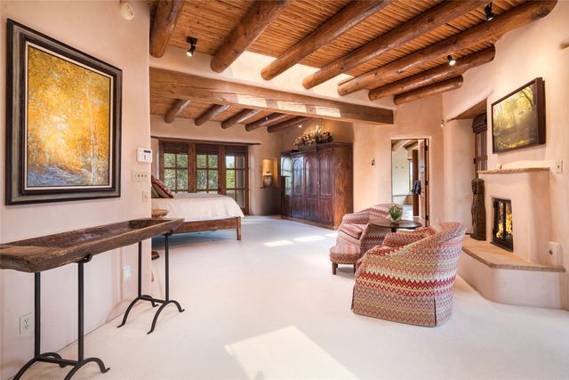 26 Picacho Peak, Santa Fe, NM 87506