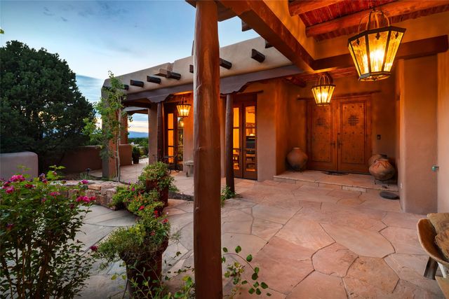 26 Picacho Peak, Santa Fe, NM 87506