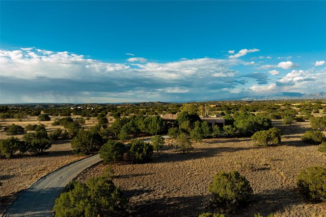 26 Picacho Peak, Santa Fe, NM 87506