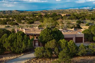 26 Picacho Peak, Santa Fe, NM 87506