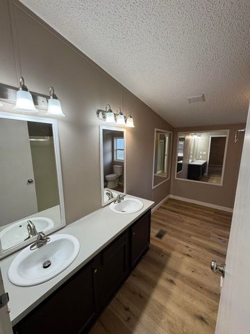 22275 State Highway 248, Jenkins, MO 65605