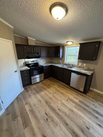 22275 State Highway 248, Jenkins, MO 65605