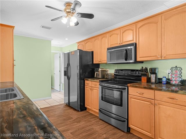 344 Boeing Street NW, Lake Placid, FL 33852