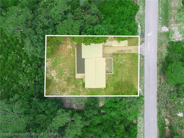 344 Boeing Street NW, Lake Placid, FL 33852