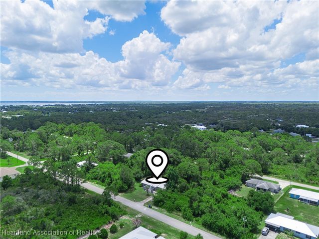 344 Boeing Street NW, Lake Placid, FL 33852