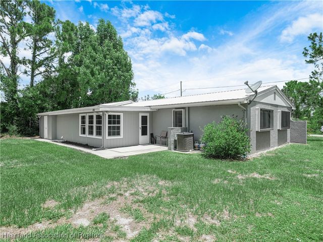 344 Boeing Street NW, Lake Placid, FL 33852