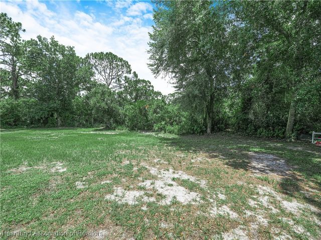 344 Boeing Street NW, Lake Placid, FL 33852
