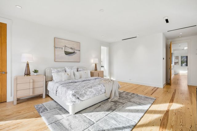 7326 La Vista Drive, Dallas, TX 75214