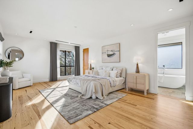 7326 La Vista Drive, Dallas, TX 75214