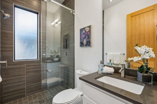 7326 La Vista Drive, Dallas, TX 75214