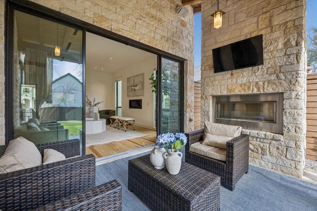 7326 La Vista Drive, Dallas, TX 75214