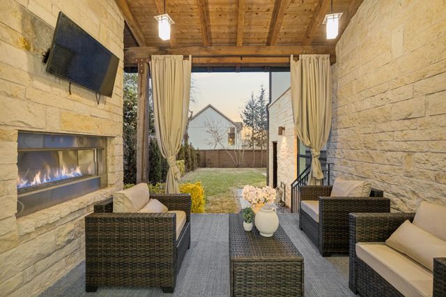 7326 La Vista Drive, Dallas, TX 75214