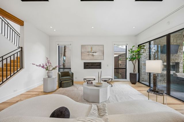 7326 La Vista Drive, Dallas, TX 75214