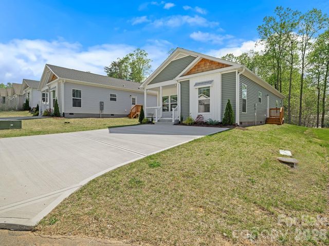 130 Bellamy Road, Asheville, NC 28806