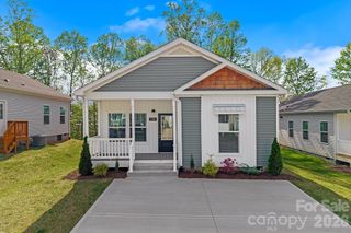 130 Bellamy Road, Asheville, NC 28806