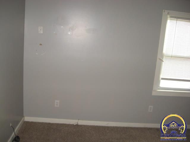 515 NE Independence AVE, Topeka, KS 66608