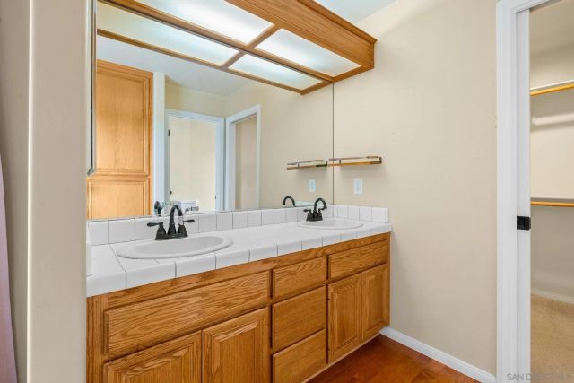 28703 Jenny Jay Court, Valley Center, CA 92082