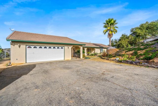 28703 Jenny Jay Court, Valley Center, CA 92082