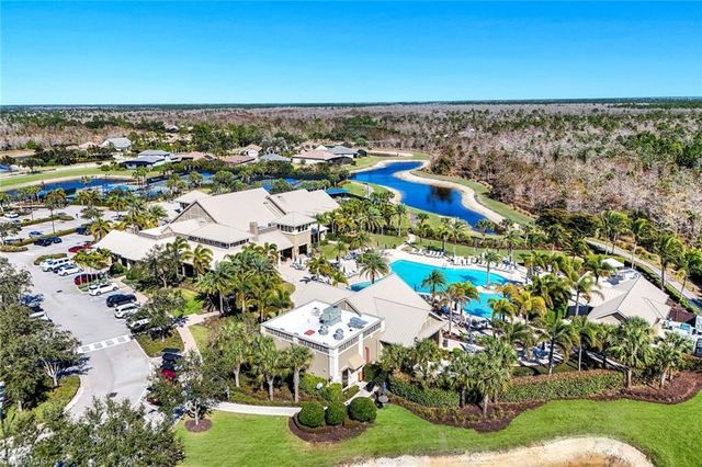 7121 Live Oak DR, Naples, FL 34114