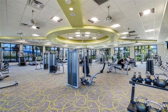 7121 Live Oak DR, Naples, FL 34114