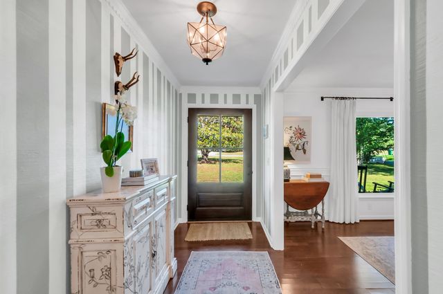 2212 Isaac Ln, Franklin, TN 37064