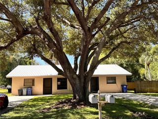 16363 Teresa LN, North Fort Myers, FL 33917