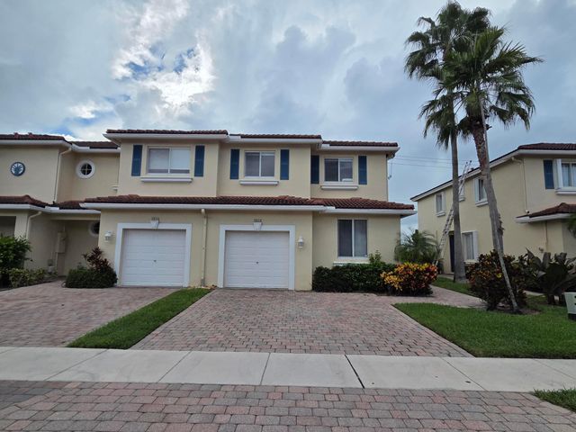 3018 N EVERGREEN Circle, Boynton Beach, FL 33426