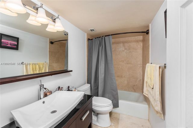 1000 Michigan Ave 704, Miami Beach, FL 33139