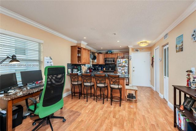 1000 Michigan Ave 704, Miami Beach, FL 33139