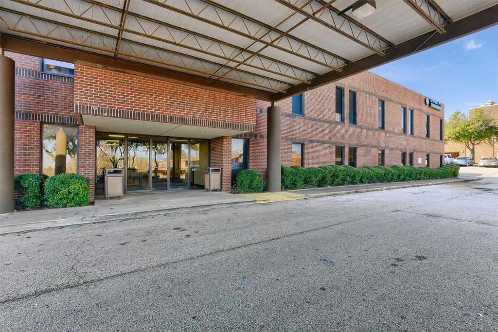 425 N Highland Avenue 110, Sherman, TX 75092