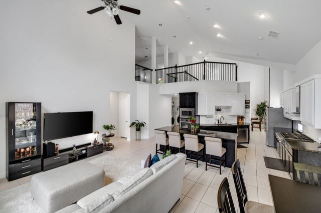 8316 Inverness, The Colony, TX 75056