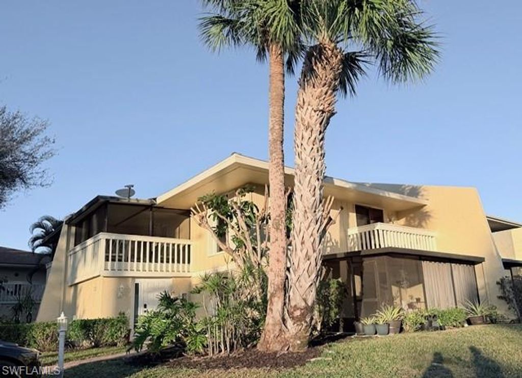 925 Palm View DR 121, NAPLES, FL 34110 — exterior