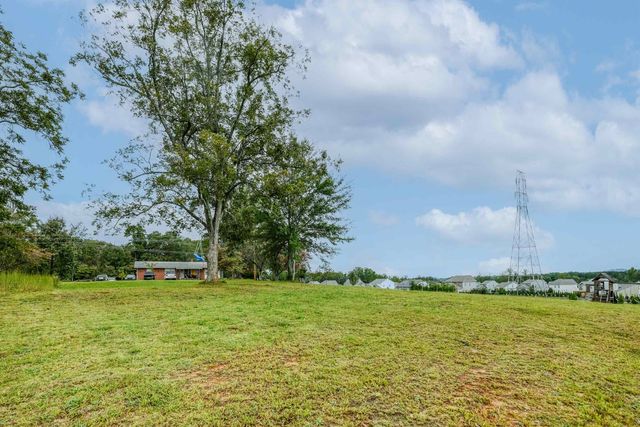 519 New Cut Meadows Road, Inman, SC 29349