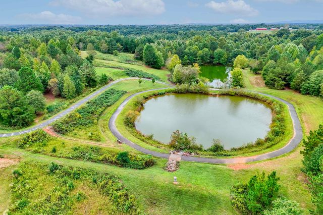 519 New Cut Meadows Road, Inman, SC 29349