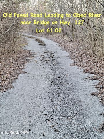 N Main St, Crossville, TN 38555