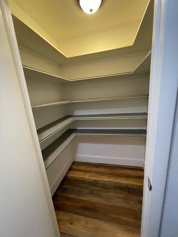 800 Kintyre Court, Palm Beach Gardens, FL 33418