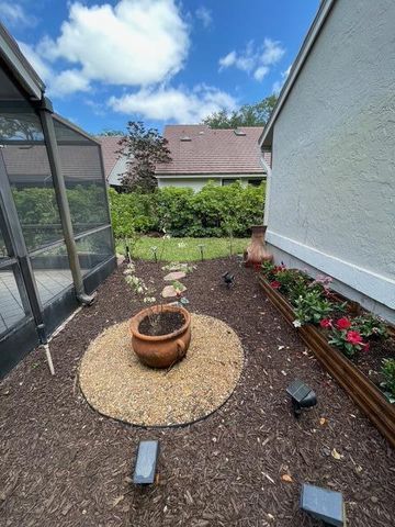 800 Kintyre Court, Palm Beach Gardens, FL 33418