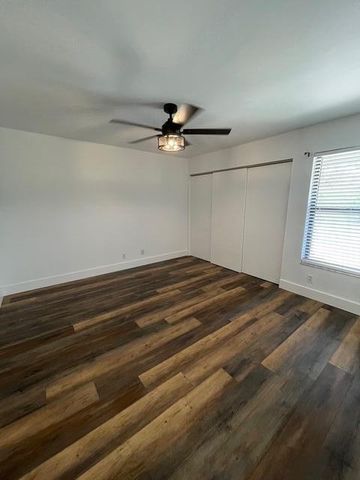 800 Kintyre Court, Palm Beach Gardens, FL 33418