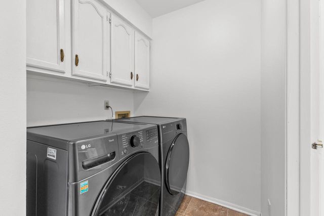 6609 Radburn LANE, Greendale, WI 53129