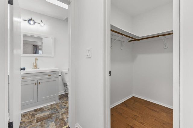 6609 Radburn LANE, Greendale, WI 53129