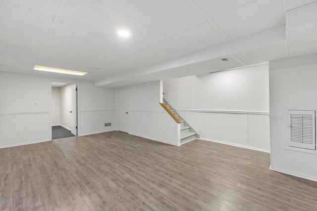 6609 Radburn LANE, Greendale, WI 53129