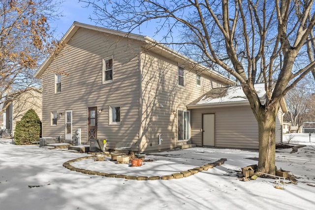 6609 Radburn LANE, Greendale, WI 53129